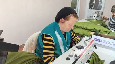 У громаді на Тернопільщині відкрили цех із пошиття одягу для бійців У громаді на Тернопільщині відкрили цех із пошиття одягу для бійців