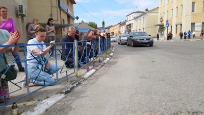 На Тернопільщині попрощалися з військовослужбовцем Михайлом Яцковським На Тернопільщині попрощалися з військовослужбовцем Михайлом Яцковським