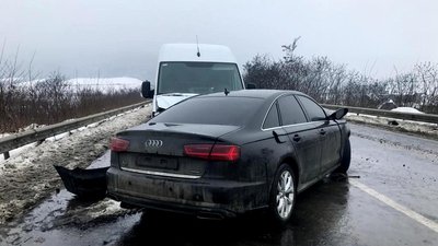 У ДТП на Закарпатті зіткнулися три автомобілі. Одна людина загинула У ДТП на Закарпатті зіткнулися три автомобілі. Одна людина загинула