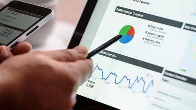 Кількість політичної реклами в миколаївському Facebook зросла втричі