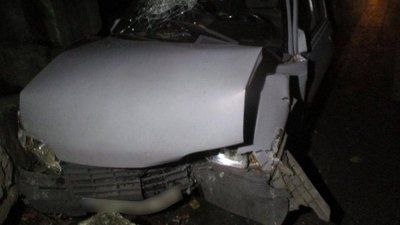 На в'їзді в Глухів, що на Сумщині, сталася ДТП: дві жінки травмовані На в'їзді в Глухів, що на Сумщині, сталася ДТП: дві жінки травмовані