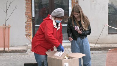 Паска поштою: прикарпатці замовили 259 посилок великодньої випічки Паска поштою: прикарпатці замовили 259 посилок великодньої випічки