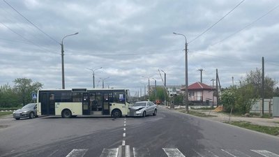 Аварія на вулиці Дубнівська у Луцьку