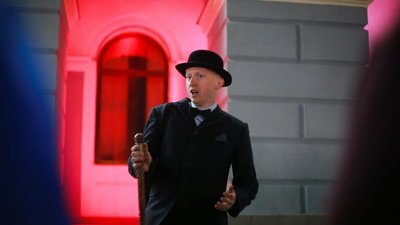Проводить нічні театралізовані екскурсії. Чернівчанин Ярослав Адамчук. СУСПІЛЬНЕ | ЛЮДИ