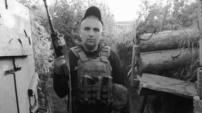 У бою з російськими окупантами загинули військові з Прикарпаття Віктор Петров і Андрій Басараба