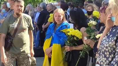 У Тернополі прощаються зі загиблим на сході земляком – сержантом Іваном Дедюхом