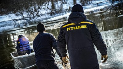 Пошуки потопельника у річці Стир, Луцьк 10 січня 2024 рік