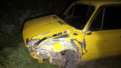 Четверо людей травмовані внаслідок аварії поблизу Львова, двоє з них – діти Четверо людей травмовані внаслідок аварії поблизу Львова, двоє з них – діти