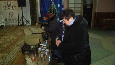У бібліотеках Хмельниччини не лише читають, а й волонтерять У бібліотеках Хмельниччини не лише читають, а й волонтерять