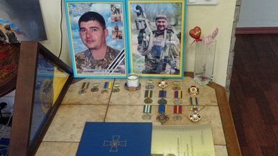 "Ця війна забрала в мене двох коханих чоловіків". Інтерв’ю з дружиною загиблого військовослужбовця "Ця війна забрала в мене двох коханих чоловіків". Інтерв’ю з дружиною загиблого військовослужбовця