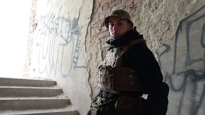 Розминка, тактика, штурм будівлі: в Тернополі тренується "Права молодь" Розминка, тактика, штурм будівлі: в Тернополі тренується "Права молодь"