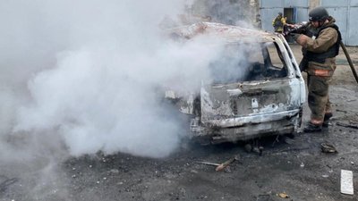 Нікопольщина, обстріли, згоріло авто
