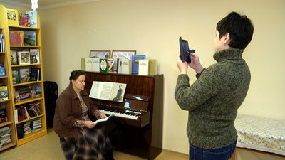 У Житомирі стартував міжнародний флешмоб "Global Lesya Ukrainka 2021" У Житомирі стартував міжнародний флешмоб "Global Lesya Ukrainka 2021"