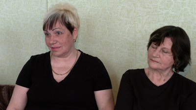 "Не віджив, а живеш". Пенсіонерки з Городні займаються танцями попри хвороби й новини про війну "Не віджив, а живеш". Пенсіонерки з Городні займаються танцями попри хвороби й новини про війну