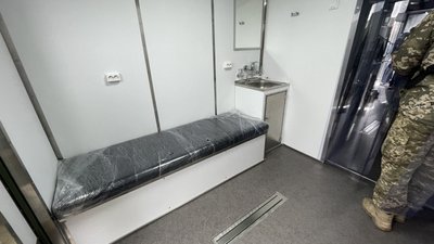 У Кременчуці військовим передали мобільний стабілізаційний пункт: для чого він У Кременчуці військовим передали мобільний стабілізаційний пункт: для чого він