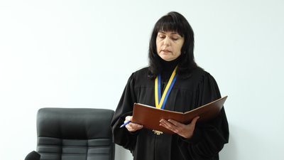 "Визнати невинуватими": у сумському суді оголосили вирок у справі смертельної аварії з тролейбусом біля "Лавини" "Визнати невинуватими": у сумському суді оголосили вирок у справі смертельної аварії з тролейбусом біля "Лавини"