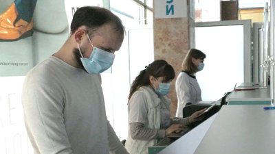 COVID-19: як зробити тест у херсонському аеропорту COVID-19: як зробити тест у херсонському аеропорту