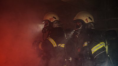 Закарпатець отруївся чадним газом, який виник внаслідок пожежі у будинку