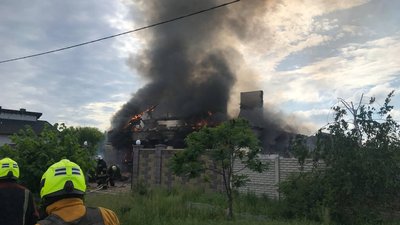 Внаслідок обстрілу Циркунівської громади згорів будинок та авто