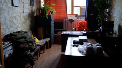 Чорнобиль: про окупацію, вандалізм та пограбування станції — очима її співробітників Чорнобиль: про окупацію, вандалізм та пограбування станції — очима її співробітників