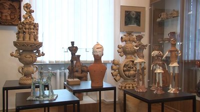 "Тут гарантована вічність": черкаський художній музей отримав нові керамічні вироби "Тут гарантована вічність": черкаський художній музей отримав нові керамічні вироби