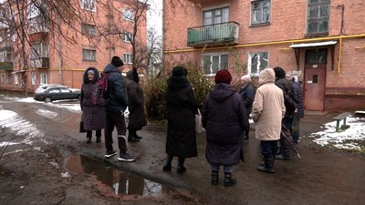 Живуть по 12 годин без тепла: у Чернігові через відсутність світла не працює котельня Живуть по 12 годин без тепла: у Чернігові через відсутність світла не працює котельня