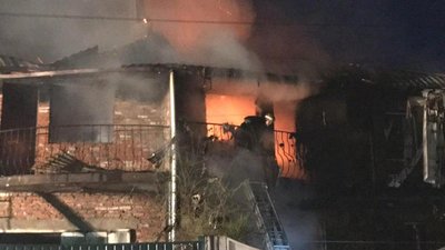 У Чернігові на Кордівці горів житловий будинок: одна людина загинула, трьох врятували У Чернігові на Кордівці горів житловий будинок: одна людина загинула, трьох врятували