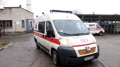 На Житомирщині у новорічну працюватимуть 96 бригад швидкої допомоги На Житомирщині у новорічну працюватимуть 96 бригад швидкої допомоги