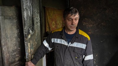 "У наш будинок приліт, Нікуся і Оля загинули". Що кажуть люди про ракетний обстріл Дніпра "У наш будинок приліт, Нікуся і Оля загинули". Що кажуть люди про ракетний обстріл Дніпра
