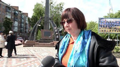 "Троянда пам'яті": у Бердичеві на Житомирщині висадили 160 квітів у пам'ять про загиблих захисників "Троянда пам'яті": у Бердичеві на Житомирщині висадили 160 квітів у пам'ять про загиблих захисників