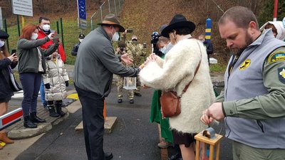 Вифлеємський вогонь передали закарпатським пластунам словацькі колеги Вифлеємський вогонь передали закарпатським пластунам словацькі колеги