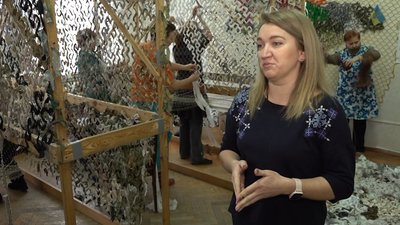 "Черкаські павучки" сплели понад 37 тисяч маскувальних сіток
