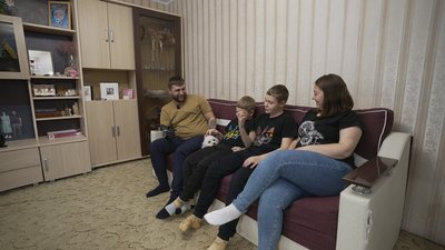 З біонічною рукою збирає дрони для побратимів: історія захисника з Вінниччини З біонічною рукою збирає дрони для побратимів: історія захисника з Вінниччини