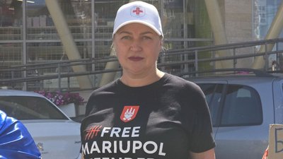 Наталя Дан під час акції "Не мовчи – полон вбиває". Вінниця. 16.08.25