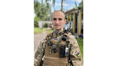 "Малює кулями майбутнє України". Як боєць з Франківщини Володимир Когуч на позивний Художник воює з окупантами