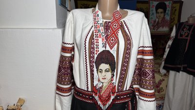 Костюм Раїси Кириченко Костюм Раїси Кириченко