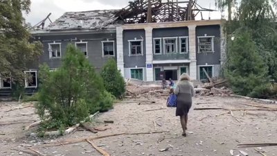 Окупанти звинуватили Україну в обстрілі школи в Перевальську
