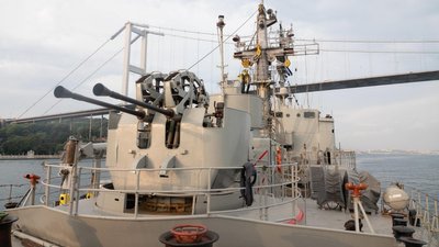 Кораблі НАТО ввійшли в Чорне море та прямують до Одеси Кораблі НАТО ввійшли в Чорне море та прямують до Одеси