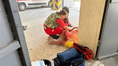 Російська армія обстріляла Херсон: загинули двоє чоловіків, четверо людей поранені Російська армія обстріляла Херсон: загинули двоє чоловіків, четверо людей поранені