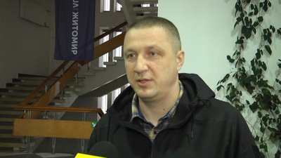Календарі з портретами депутатів: на Житомирщині почали досудове слідство Календарі з портретами депутатів: на Житомирщині почали досудове слідство