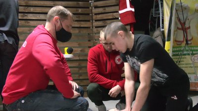 Побували в ролі рятівників: у Черкасах влаштували змагання серед школярів Побували в ролі рятівників: у Черкасах влаштували змагання серед школярів