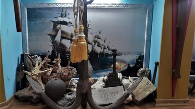 Кропивничанин створив музей військово-морського флоту, в якому понад дві тисячі експонатів Кропивничанин створив музей військово-морського флоту, в якому понад дві тисячі експонатів