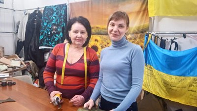 Криворізькі швачки об’єдналися у волонтерську спільноту "Швачний двіж"