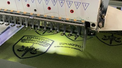 У Тернополі волонтери виготовляють сумки для аптечок