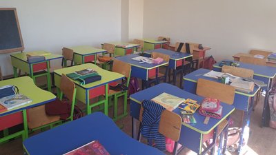 В одній із громад Житомирщини через відсутність укриття учні навчаються в чотирьох приміщеннях В одній із громад Житомирщини через відсутність укриття учні навчаються в чотирьох приміщеннях