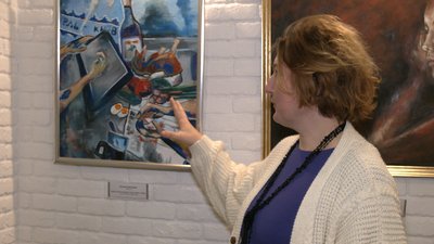 Сюжети з життя міста: рівнянка презентує свою першу виставку Сюжети з життя міста: рівнянка презентує свою першу виставку