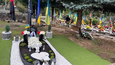 Закарпатці відвідали могили родичів у День пам’яті померлих
