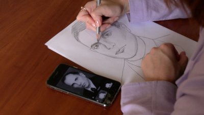 Студентка-переселенка організувала майстеркласи для дітей, які через війну переїхали в Рівне Студентка-переселенка організувала майстеркласи для дітей, які через війну переїхали в Рівне