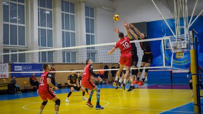 У Житомирі стартували матчі 4 туру Чемпіонату України з волейболу серед чоловічих команд У Житомирі стартували матчі 4 туру Чемпіонату України з волейболу серед чоловічих команд