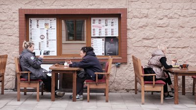 У Чернівцях почали облаштовувати літні майданчики. Скільки їх буде У Чернівцях почали облаштовувати літні майданчики. Скільки їх буде